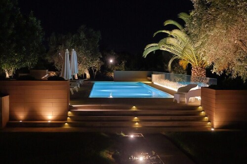 Villa kenja 
Un coin de paradis au bord de la mer cristalline à portée de main.