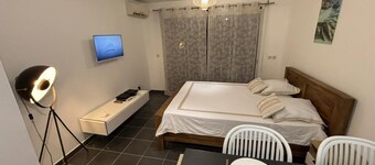 STUDIO SNK SAINTE-MARIE RESIDENCE WITH SWIMMING POOL