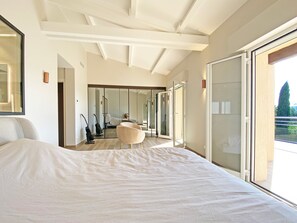 3 bedrooms, desk, iron/ironing board, travel cot - Maison de Charme à Saint Tropez - Haven of peace with swimming pool (Gassin)