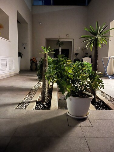 Caelum Holiday Homes Laepantio