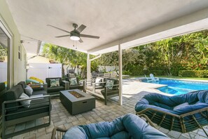 Outdoor pool, a heated pool