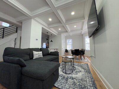 Modern 4BR Home Near Metro & DC's Iconic Sights