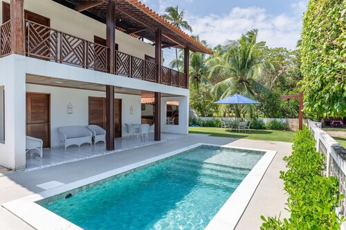105M-Casa Beira Mar 5 Bedrooms Carneiros