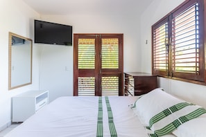 5 bedrooms, internet