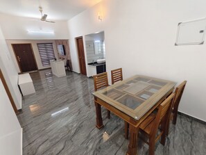 Dining - Avian Oasis Homestay (Thattekad)