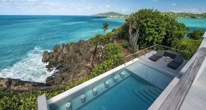 NEW- Oceanfront Villa Tropaco-4BR 4.5BA with Pool