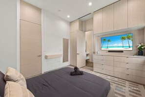 5 bedrooms, in-room safe, iron/ironing board, free WiFi