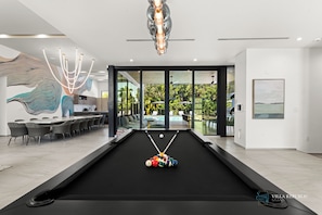 Spielezimmer
