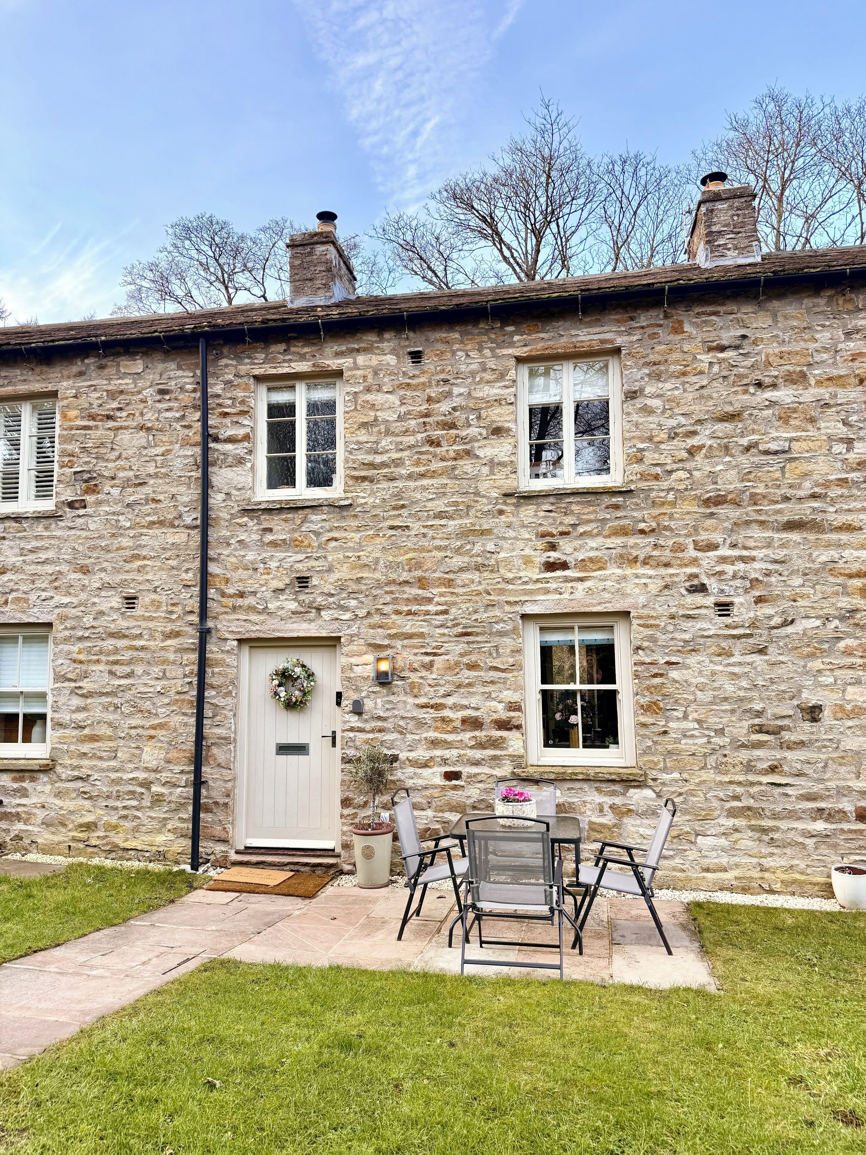 Façana frontal de l'allotjament