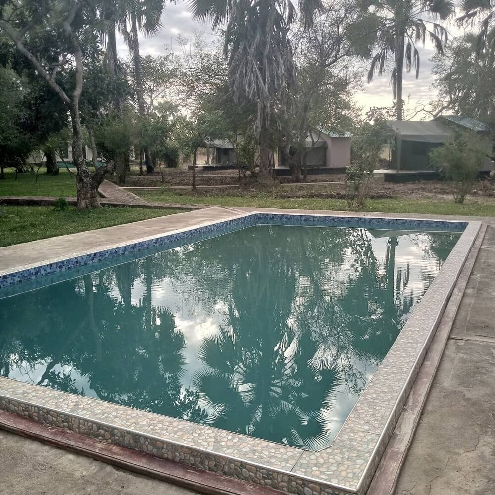4 Star Hotels