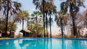 Alberca al aire libre