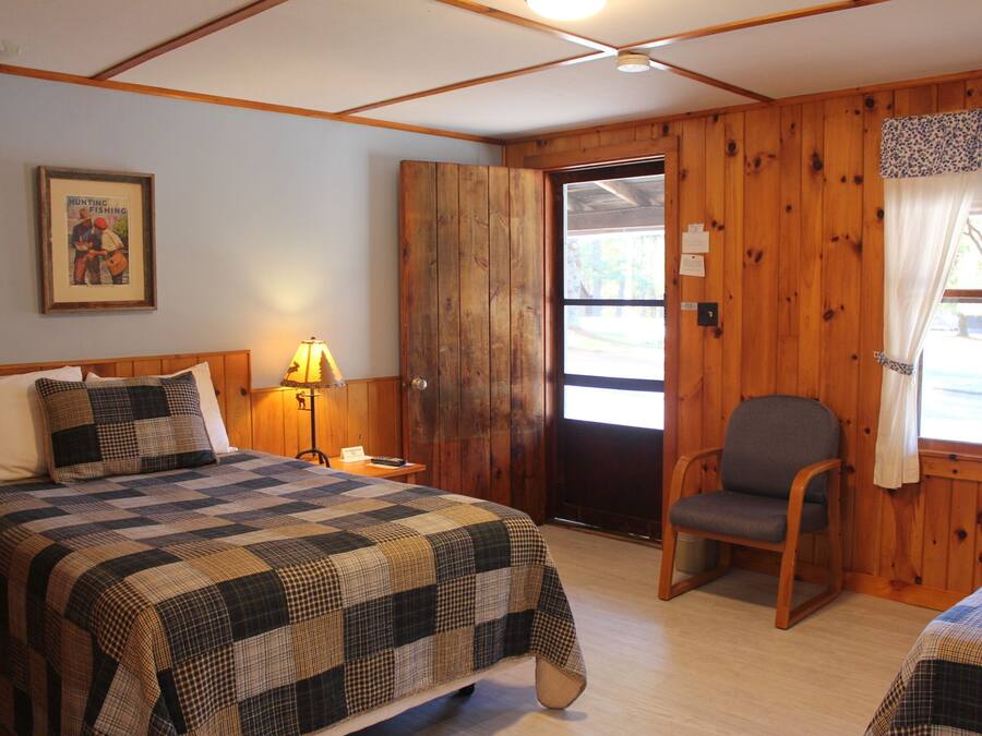 Room, Multiple Beds, Non Smoking | Free WiFi, bed sheets