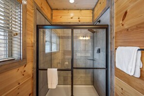Hair dryer, towels - Blue Ridge Bliss Luxury Cabin with Indoor Pool (Sevierville)