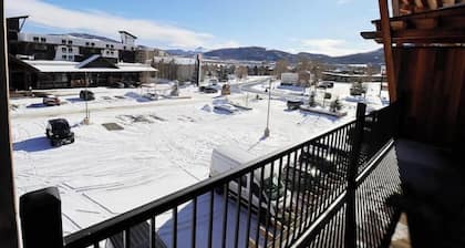 Luxury Condo Closer Ski Resorts unit C