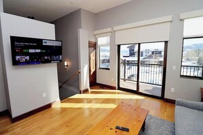 スマートテレビ