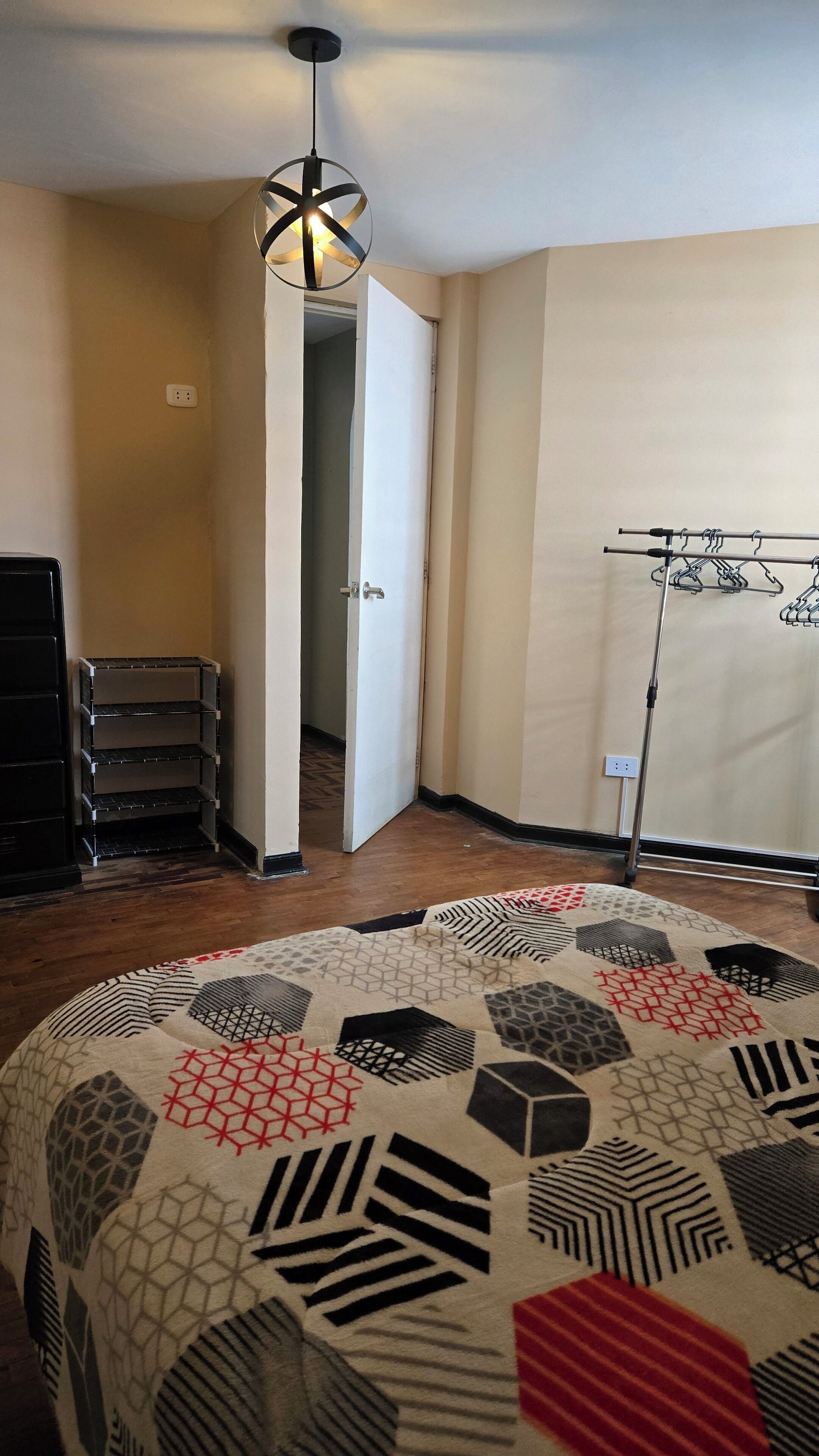 2 habitaciones, wifi gratis y ropa de cama 