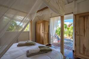 5 slaapkamers, een strijkplank/strijkijzer, reisbedje, wifi