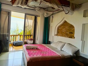 3 chambres, fer et planche à repasser, Wi-Fi, draps fournis