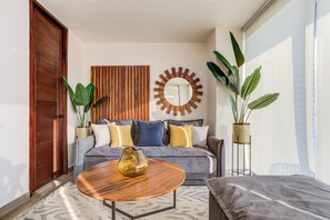 50-inch Smart TV with digital channels - Porto 15 Condominios (Puerto Vallarta)