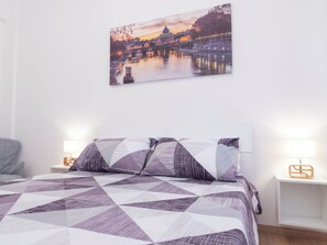 2 soverom, strykejern/-brett, wi-fi og sengetøy