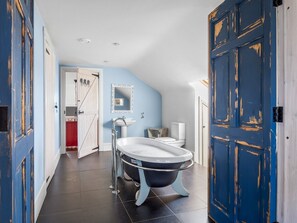 Bathroom - Suantraí Cottage (Cashel)