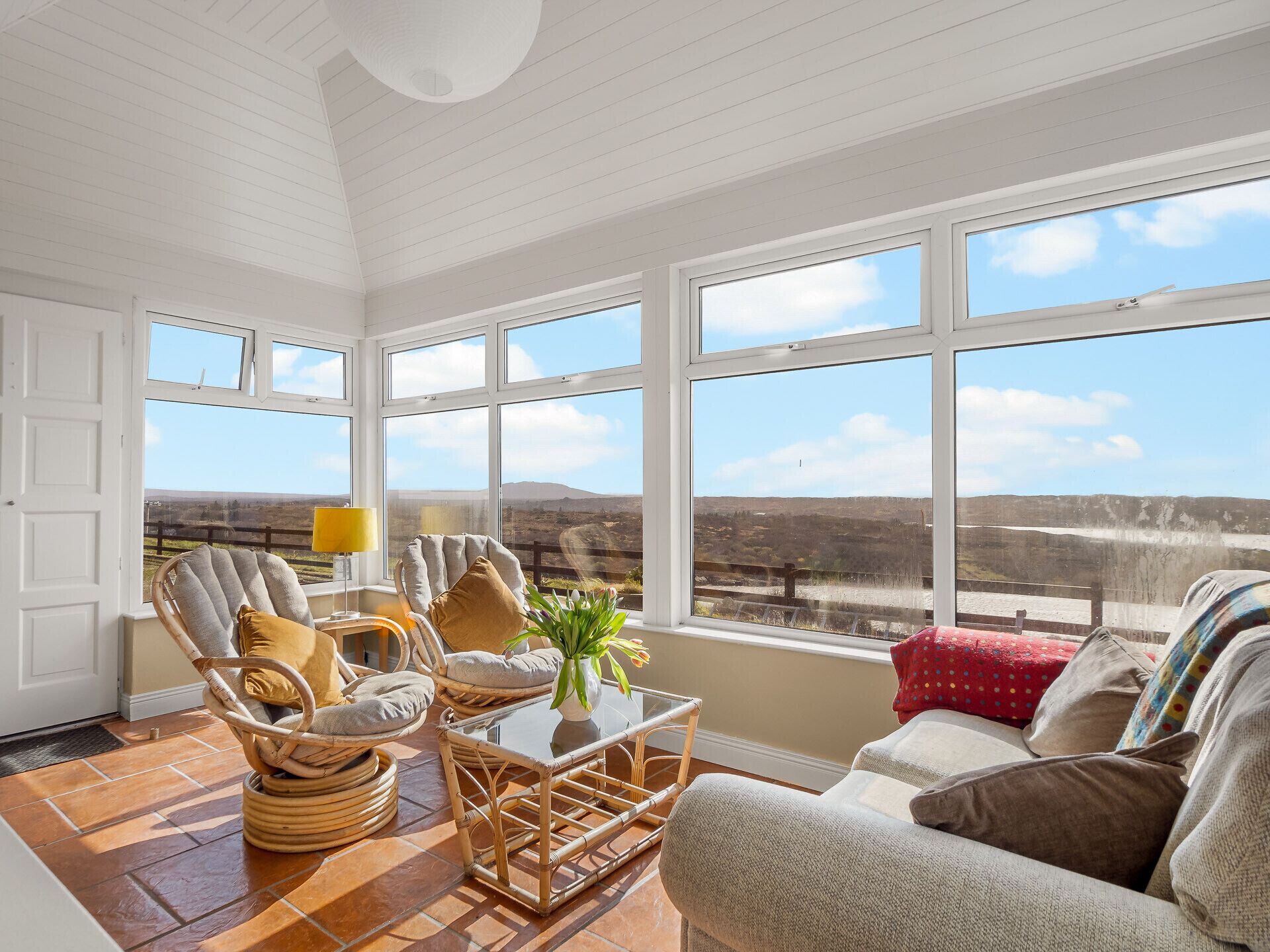 تلفزيون، مدفأة