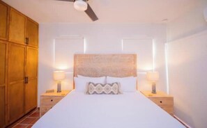 3 Schlafzimmer, Bügeleisen/Bügelbrett, WLAN, Bettwäsche