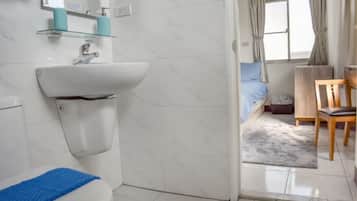 3 habitaciones y wifi gratis