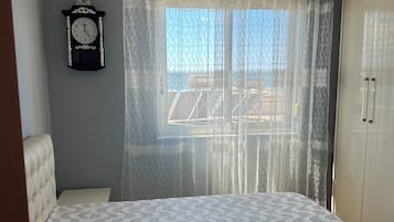 1 chambre, fer et planche Ă  repasser, Wi-Fi gratuit, draps fournis