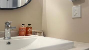 Shower, towels, soap, shampoo