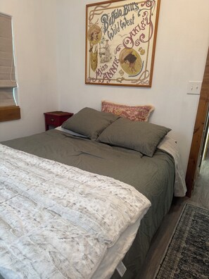 1 chambre, fer et planche à repasser, Wi-Fi, literie fournie