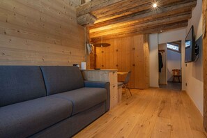 TV - Casa Rocchetta,  with Dolomiti Mountains view (Cortina d´Ampezzo)
