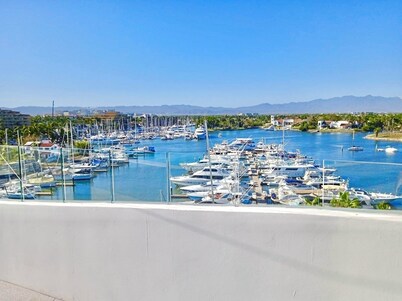Park Life Nautico Vacational