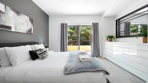 4 bedrooms, desk, iron/ironing board, travel cot