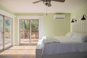 4 quartos, ferros/tábuas de passar roupa, Wi-Fi, roupa de cama
