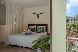 3 chambres, fer et planche à repasser, accès au Wi-Fi (inclus)