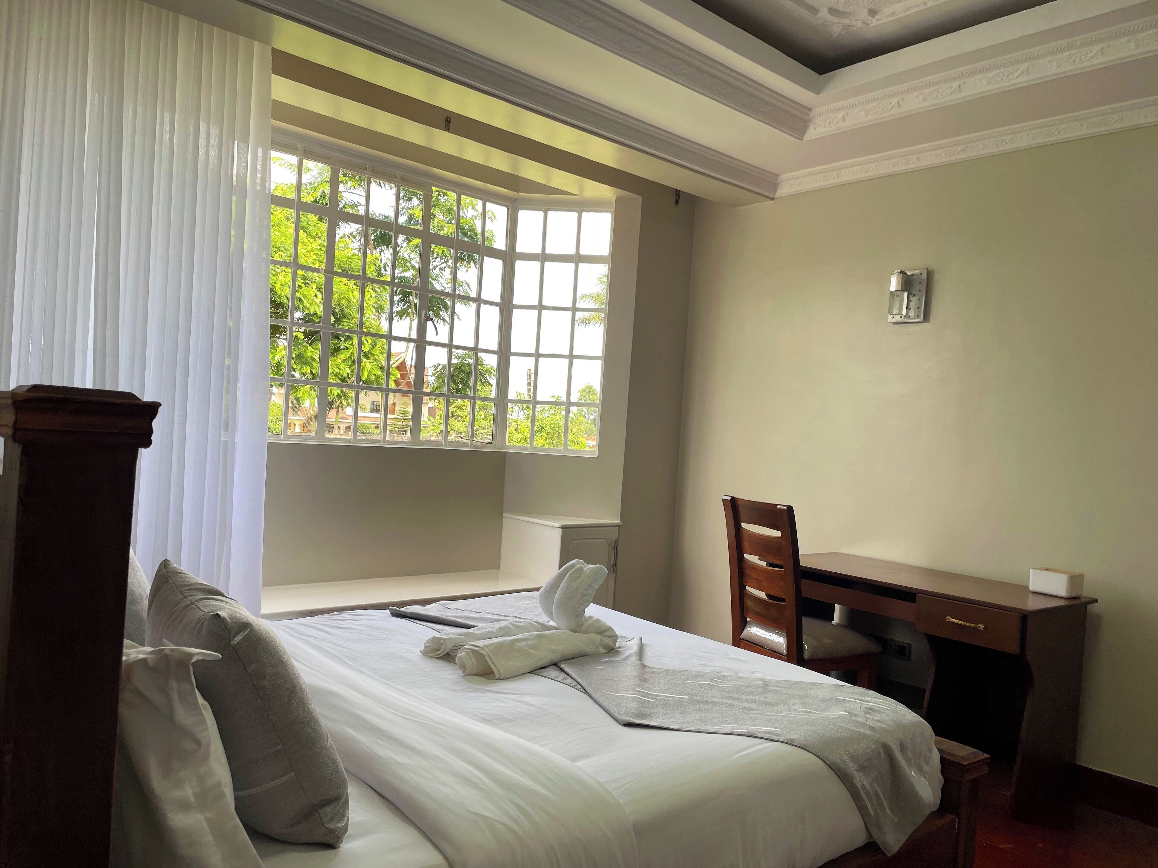 5 多间卧室、办公桌、熨斗/熨衣板、WiFi