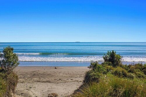 Beach Close - Ohope Beach Holiday Home