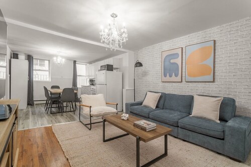 Your Manhattan Escape! Beautiful 3BD 1BTH Apt
