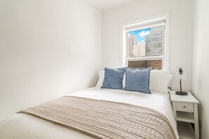 3 habitaciones, tabla de planchar con plancha y wifi gratis