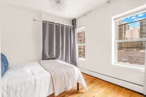 3 habitaciones, tabla de planchar con plancha y wifi gratis