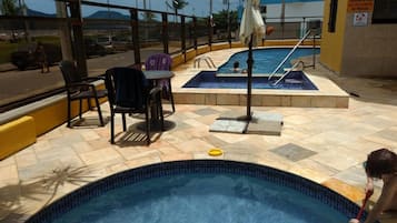 2 indoor pools, 5 outdoor pools