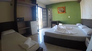 Basic Suite, Balcony, Courtyard View | In-room safe, free WiFi