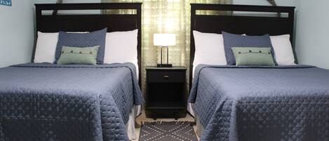 2 bedrooms, iron/ironing board, WiFi, bed sheets