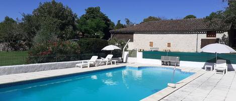 Piscine extérieure