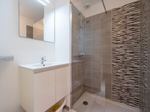 Dusche