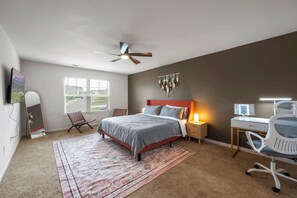 5 bedrooms, desk, iron/ironing board, free WiFi