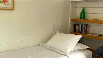 1 habitación, wifi y ropa de cama