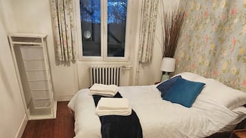 4 chambres, bureau, lit parapluie, Wi-Fi gratuit