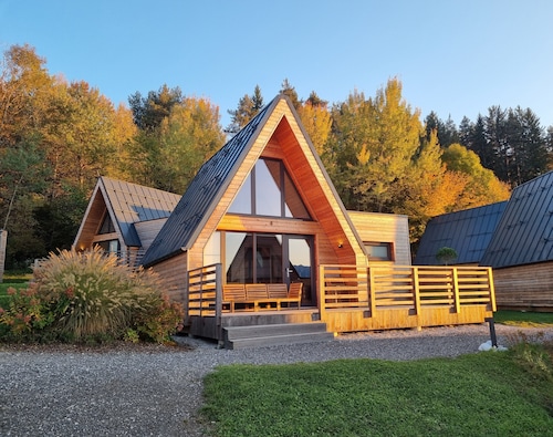 Mountains&Lakes – Chaletdorf & Apartments